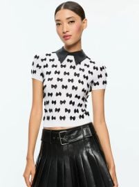 Ciara Pullover In Soft Whiteblack Alice Olivia at Alice + Olivia