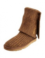 Classic cardy boot by Ugg at Amazon