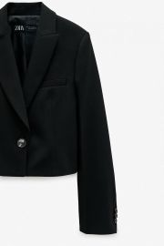 Cropped Buttoned Blazer at Zara