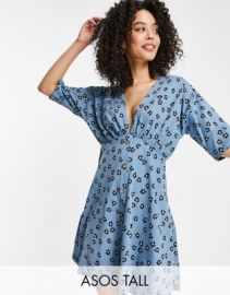 DESIGN Tall tea dress with horn buttons in blue based floral at ASOS