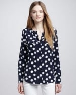 WornOnTV: Leslie’s navy blue blouse with white flower print on Parks ...