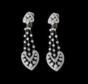 Earrings - Diamonds at Selim Mouzannar