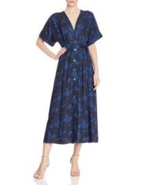 WornOnTV: Sara’s blue floral button front dress on GMA Strahan And Sara ...