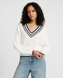 Express Relaxed Tipped V Neck Sweater at Express