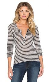 FRAME Denim Le Henley Raglan Tee in Navy Stripe from Revolve com at Revolve