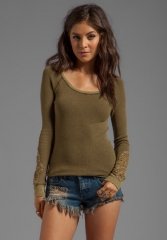 FREE PEOPLE Synergy Cuff Thermal in Army Green at Revolve