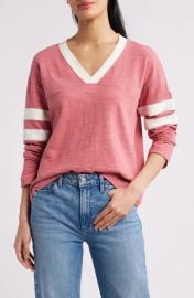 Faherty Sunwashed Slub V Neck Long Sleeve Organic Cotton Top at Nordstrom