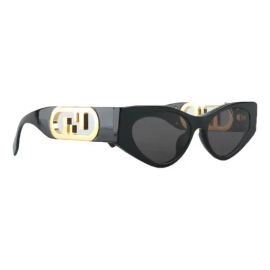 Fendi O Lock Sunglasses at Vestiaire Collective