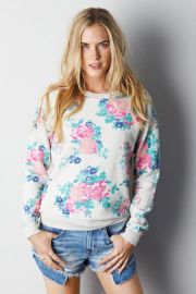 Floral crew sweatshirt at American Eagle