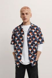 GEOMETRIC PRINT SHIRT   United States at Zara