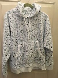 Gilly Hicks Hollister Soft Cozy Gray White Lounge Wear Hoodie eBay at eBay