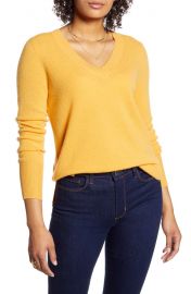 Halogen v-neck cashmere sweater at Nordstrom