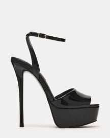 JEZZICA BLACK PATENT at Steve Madden