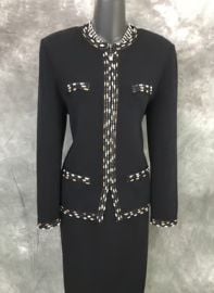 Jacket St John Black size 6 US in Not specified - 28079353 at Vestiaire Collective