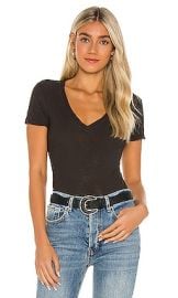 James Perse Casual Tee W Reverse Binding In Carbon at Revolve
