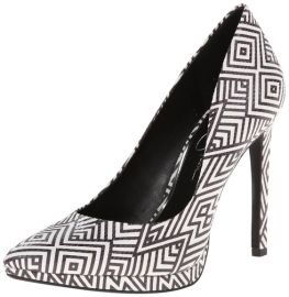 Jessica Simpson Brynn Pump at Amazon