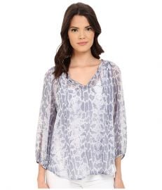 WornOnTV: Hope’s blue snake print blouse on Days of our Lives ...