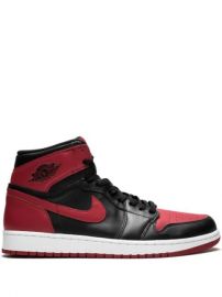 Jordan Air Jordan 1 Retro High OG Bred - Farfetch at Farfetch