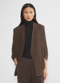 Just a moment at Aritzia