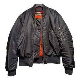 Just a moment at Vestiaire Collective