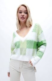 LA Hearts V-Neck Fuzzy Floral Sweater  PacSun at Pacsun