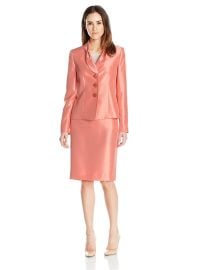 Le Suit Women s Shiny 3 Button Jacket Skirt  2 at Amazon