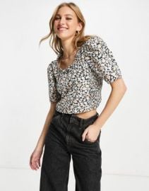 Levis prairie puff sleeve blouse in dark floral at ASOS