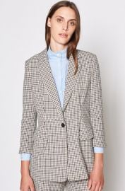 WornOnTV: Zuri’s checked blazer on E! News Daily Pop | Zuri Hall ...