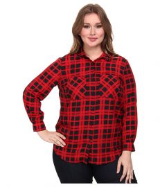 WornOnTV: Yolanda’s red checked shirt on Young and Hungry | Kym Whitley ...