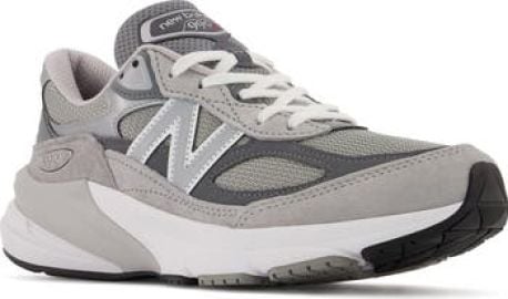 Made in USA 990 v6 Sneaker at Nordstrom