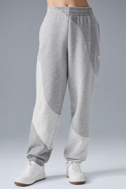 Make Waves Sweatpant - Athletic Heather Grey Tonal at Alo Yoga
