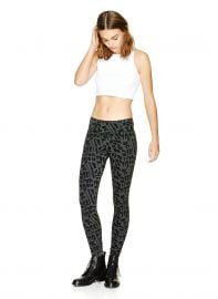 Manhattan leggings at Aritzia