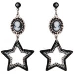 Mindy's star earrings at Tarina Tarantino