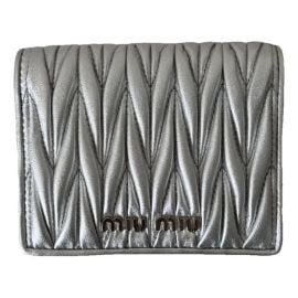 Miu Miu Matelasse Bi fold Leather Wallet at Vestiaire Collective