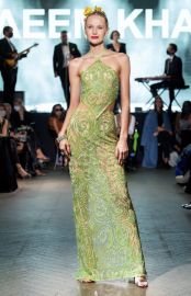 Naeem Khan 2022 Spring Collection at Naeem Khan