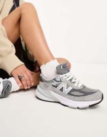 New Balance 990v6 sneakers in gray at ASOS