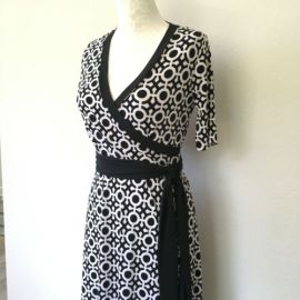 Nine West Faux Wrap Dress White amp Black Geometric Short Sleeve Size Small eBay at eBay