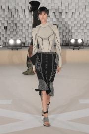 Off-White Fall 2025 Ready-to-Wear Fashion Show Vogue at Vogue