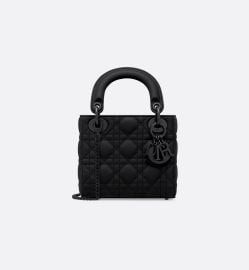 Page unavailable at Dior