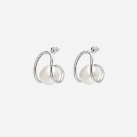 Pearl Swerve Earrings in Silver Lady Grey at Lady Grey