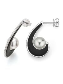 Pearl earrings in white gold with diamonds and onyx Yana Nesper at Yana Nesper