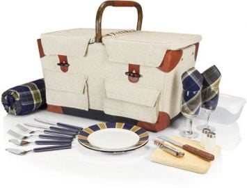 Picnic Time Pioneer Picnic Baskset Delux at Amazon