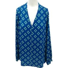 Pleione Tops Pleione Blue Geometric Popover Long Sleeve Vneck Blouse Size M Lightweight Poshmark at Poshmark