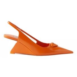 Prada Sandals for Women - Vestiaire Collective at Vestiaire Collective