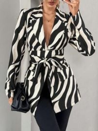 Pretty Little Thing Monochrome Zebra Print Blazer Dress at Shein