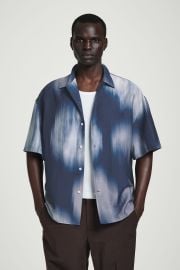 RELAXED SHORT-SLEEVED PRINTED RESORT SHIRT - BLUE HAZY PRINT COS at COS