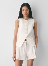 Regal Vest - PowerLinen™ at Aritzia