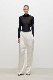 Relaxed Curved Leg Trouser In Ivory at Victoria Beckham