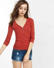 Ribbed zip three quarter sleeve tee at Express