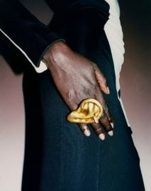 Rings at Schiaparelli